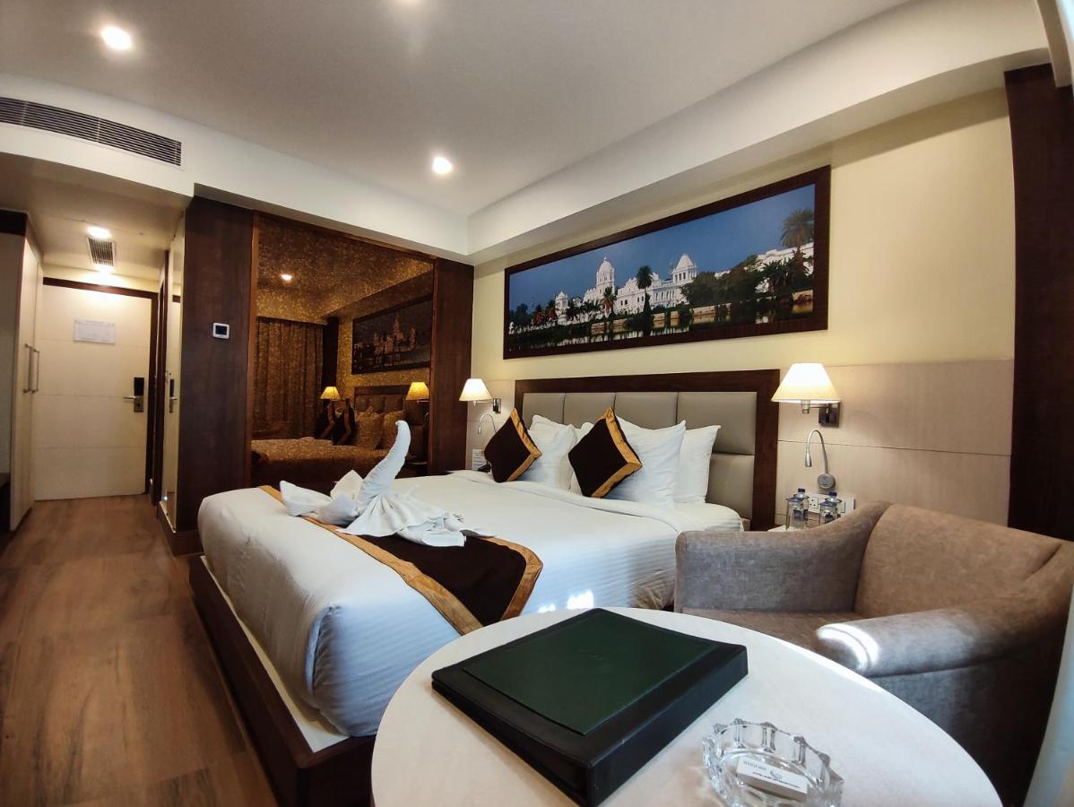 Hotel Rimi International Agartala Exterior foto